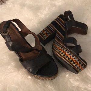 Women’s size 10 chunky platform heels boho